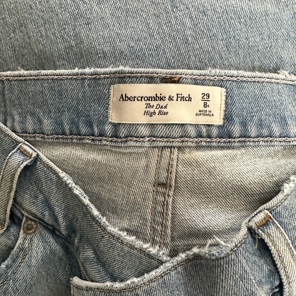 NWT Abercrombie & Fitch Women's The Dad High Rise Jeans Size 29/ 8R - Picture 7 of 7